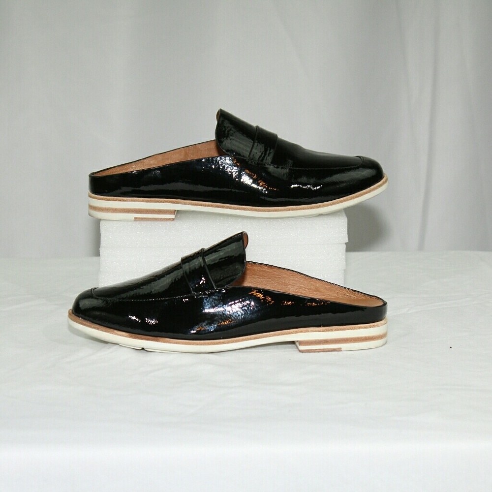 Kenneth Cole Slip-ons - Picture 4 of 6